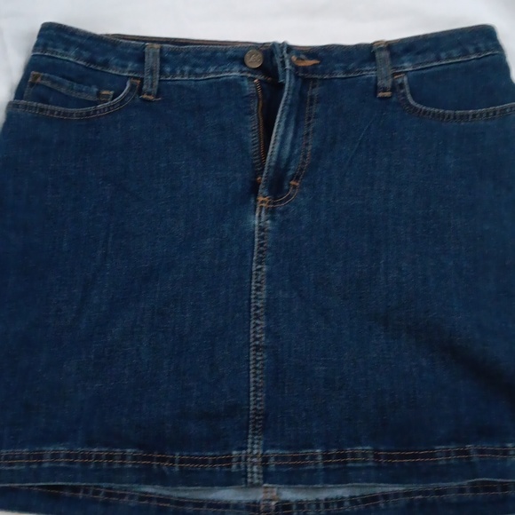 Blue Jean skirt with attached  shorts. - Picture 1 of 5